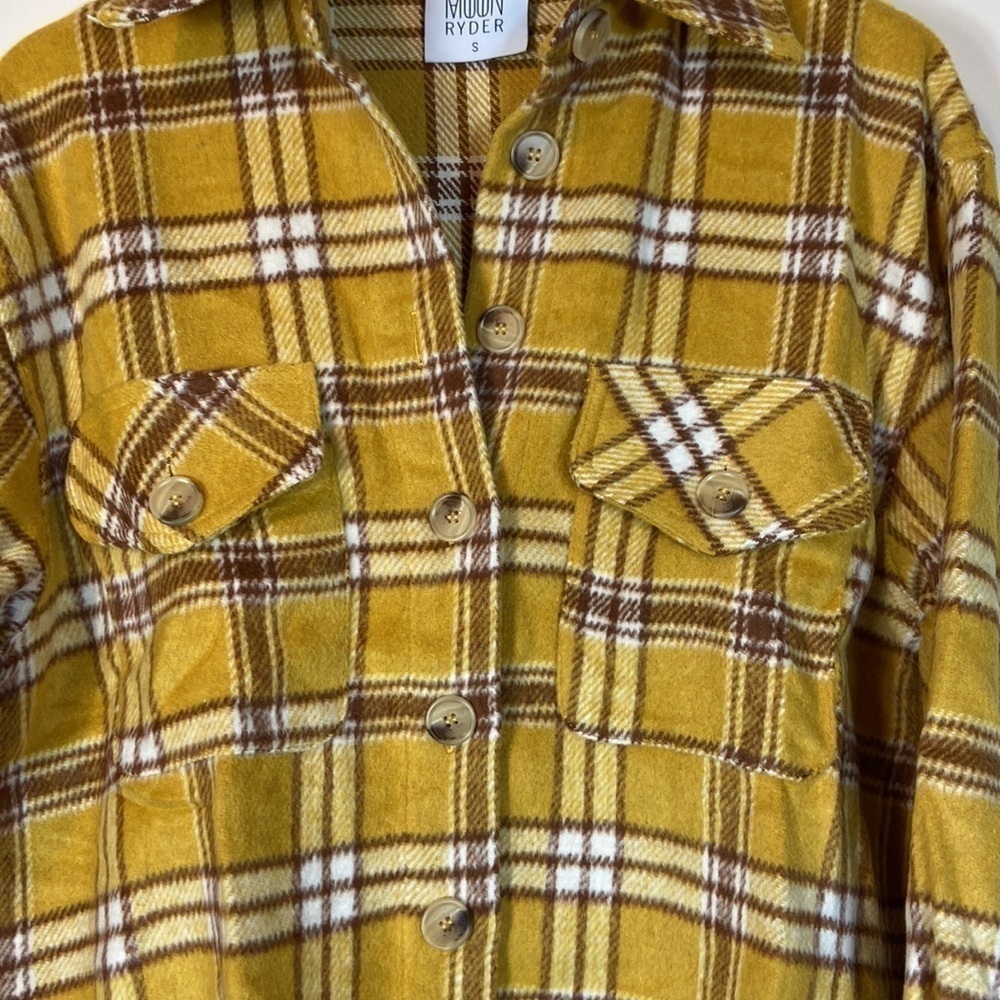 𝅺GORGEOUS yellow and brown plaid button down - Picture 5 of 7